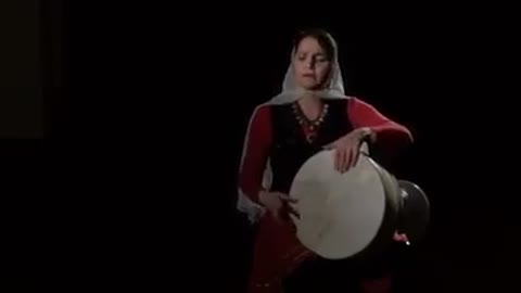 Fantastic performance of Iranian woman - Tombak