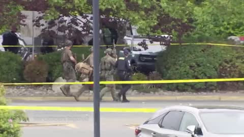 Gunfight Erupts During Daytime Canada Bank Robbery, Six Officers Shot, Two Suspects Dead