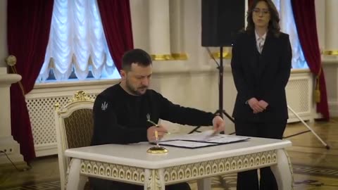 Meloni signs a bilateral security agreement with Zelenskyy