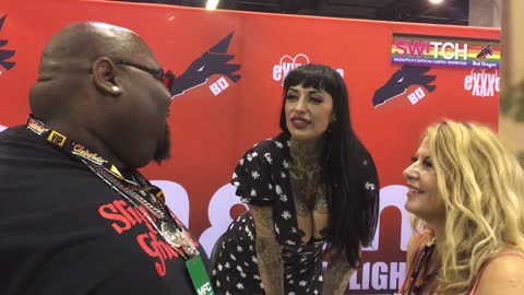 PORN Jessie Lee with Big Will and Lily Craven Exxxotica Chicago Il