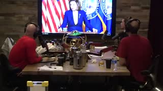 Rogan Rips Pelosi for Defending Politicians Trading Stock