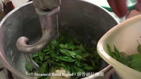 Steamed Bread Making Skills in Taiwan