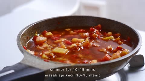 Making Shakshuka at Home