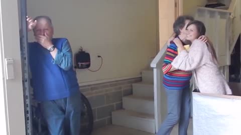 Grandparents Surprise Reunions!!