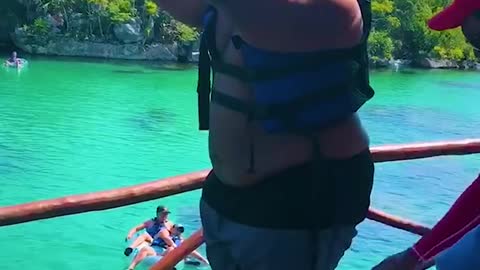 Hilarious Zip-line Fails