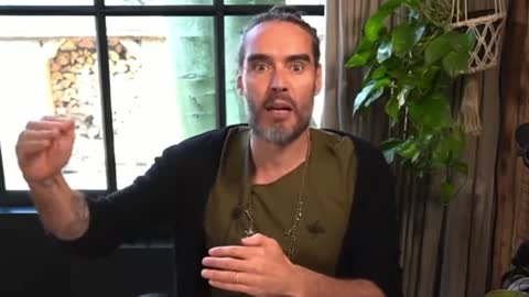 Russell Brand Exposes Justin Trudeau as a Wanna-Be Dictator