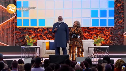Succeed At Home: Bishop T.D. Jakes and Mrs. Serita Jakes