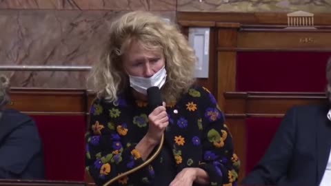 La députée Martine Wonner alerte sur les chiffres des effets secondaires dus à la vaccination