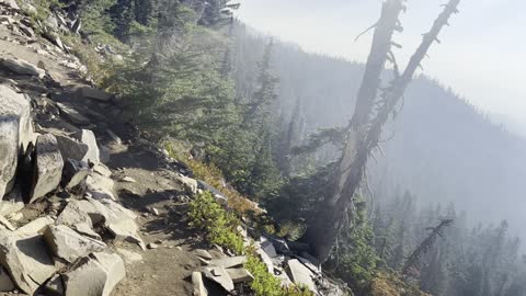 Rocky Alpine Trail with Expansive Forest Basin Views – Three Fingered Jack Loop – 4K