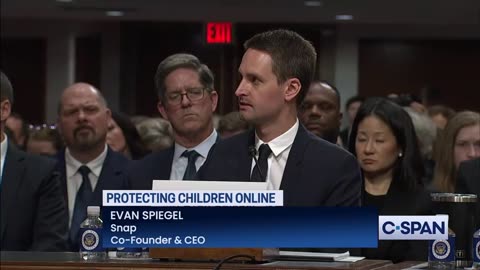 SnapChat CEO Evan Spiegel apologizes to parents for not having prevented overdose deaths