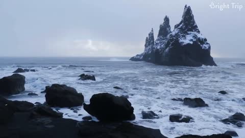 Why Does Iceland Have Black Sand Beaches_
