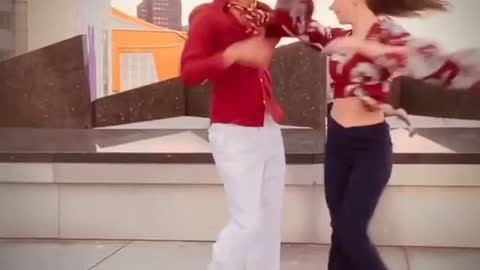 Beautiful salsa dance 😍