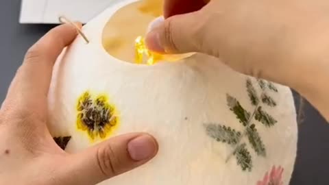 How to make chinese lantern with tissu