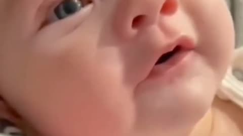 Cute baby viral video 4p