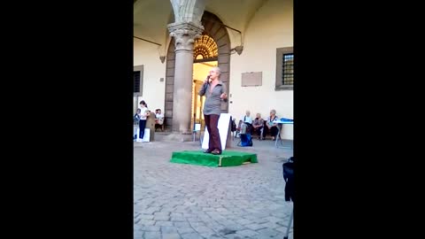 Laura Carosi - intervento alla manifestazione di Viterbo del 28/08/2021