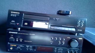 Vintage audio setup - Pioneer - Technics SL-1200 & B&W DM330