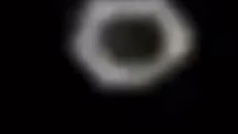 Out of focus digital zoomed Venus with camera movement can make amazing ring patterns