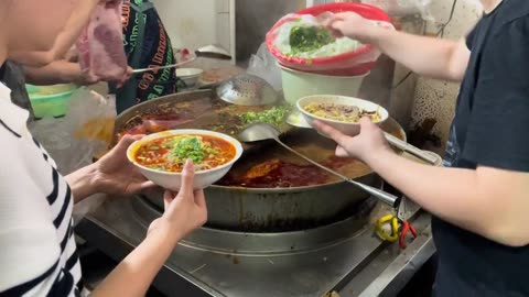 Delicious Beef Ramen ! Yummy, Mouth Watering Food 😋😋😋 #Viral #Ramen #Food #Delicious