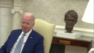 Biden CLUELESS On How To Answer This Question