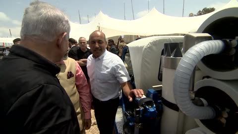 PM Netanyahu and Indian PM Modi Attend Demo of Mobile Desalination Unit