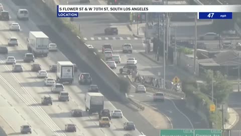 Police chase on 110 Freeway led by a driver.