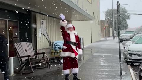 Abilene Santa big Snow Flakes