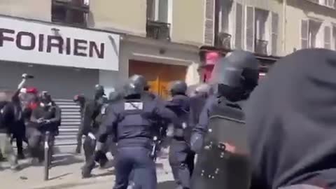 1 Mei Demonstratie Parijs rellen