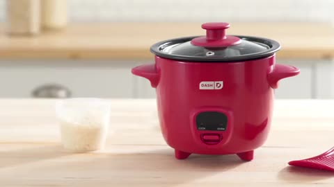 DASH Mini Rice Cooker Steamer with Removable Nonstick Pot.