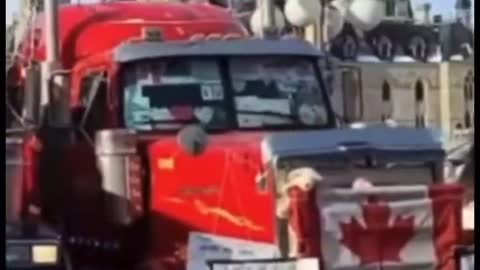 Trudeau's Police stoop to a new low by using children as an excuse to demonize and attack the truckers. Claim they are worried about sanitation and noise levels the children are being exposed to