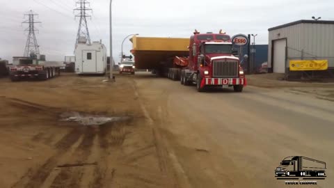 Transporting the bucket of a Caterpillar 747