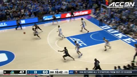 Duke's Jaylen Blakes Electrifies Crowd With A Steal & Slam | ACC Must See Moment