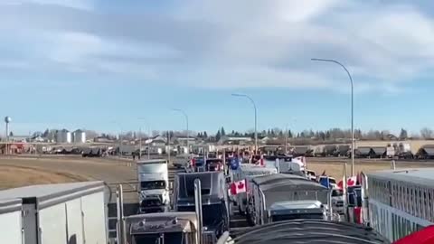 Canadian Officials Are Freaking Out Over Truck Convoy At US-Canada Border Crossing