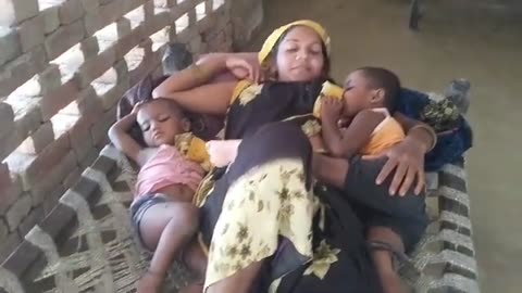 Breastfeeding baby vlog||breastfeeding mom and son video