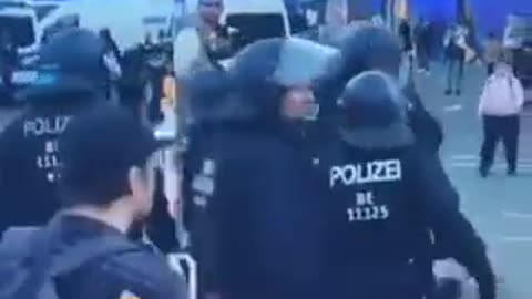 Pro #Palestine supporters were arrested in #Germany.