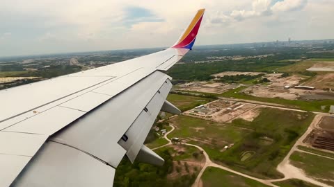Southwest airlines landing in Austin-Bergstrom International Airport