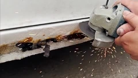 See how to deal with rusty sheet metal, sheet metal repair # repair car # car # auto repair