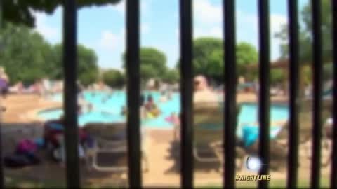 Texas Cop Resigns After Pool Party Confrontation Video Goes Viral🥶😲