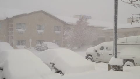 Lake-effect snowstorm pummels Western New York