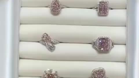 Set of diamond rings with a pink balloon