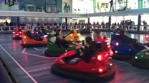 BUMPER CARS OVATION OF THE SEAS - Ty The Hunter