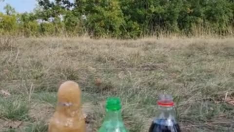 Coca Cola, Fanta, Sprite and Mentos 💥 | Experiment