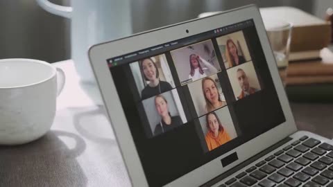 Meetingpro：3 in 1 audio and video conferencing system
