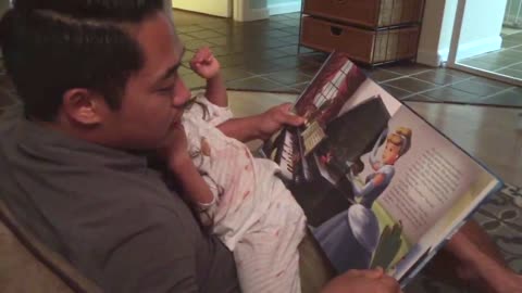Motormouth dad reads Cinderella book ridiculously fast to daughter