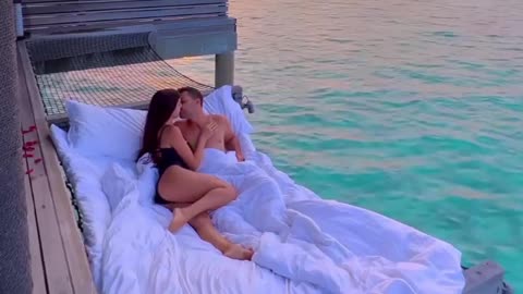 Honeymoon 💦💦 Sexy Video 💞 Kiss