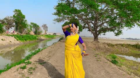 Fagun Haway Haway | ফাগুন হাওয়ায় হাওয়ায় | Holi Special Dance Cover | Dance Star Mou.