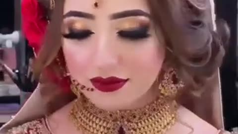 Latest_Pakistani_bridal_makeup_style_2023_#youtubeshorts_#ytshorts_#shorts_#makeup_#bridalmakeup