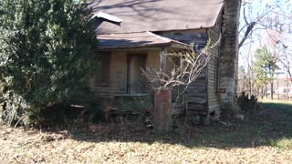Old cabin in Hackleburg Alabama