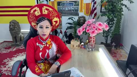 Lisa Pham Khai Dân Trí Ngày-14/12/2021