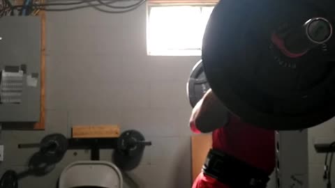 355 x 1 squat warm up