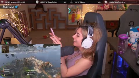 TWITCH *SEXY* GIRL STREAMER! HOTTEST STREAMERS EVER !!